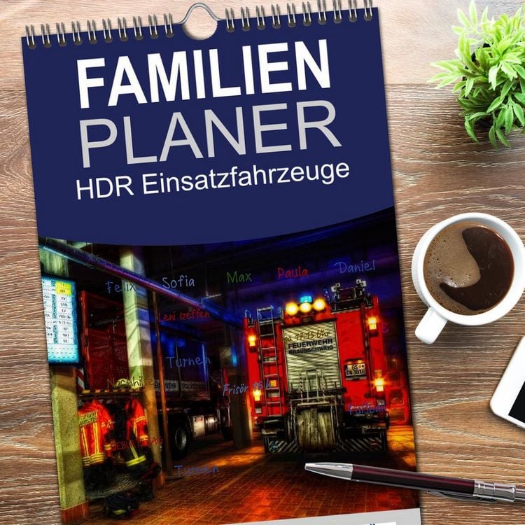 Produktbild: Familienplaner 2026 - HDR Einsatzfahrzeuge mit 5 Spalten (Wandkalender, 21 x 45 cm) CALVENDO