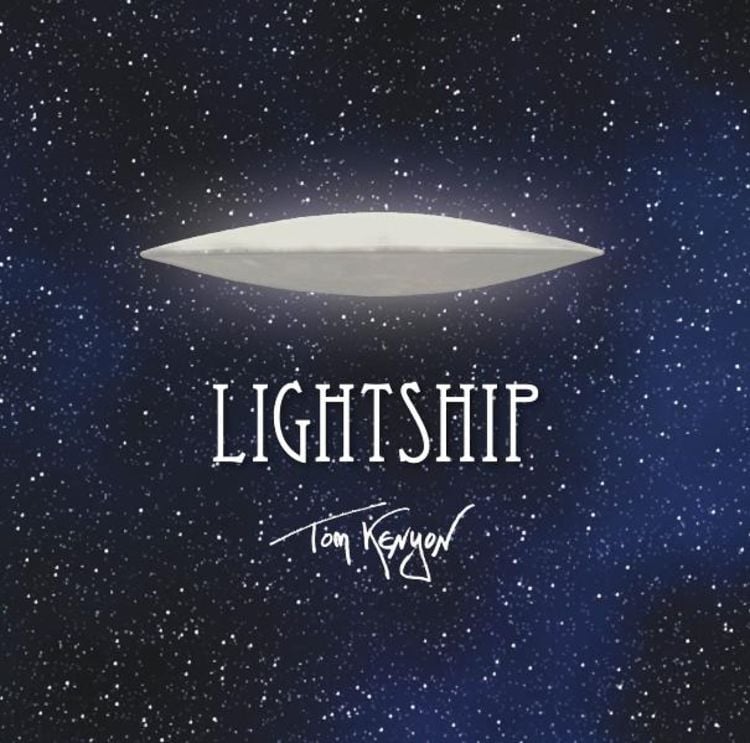 Produktbild: Lightship. Meditative Kl&auml;nge eines Luftschiffs vom Arkturus