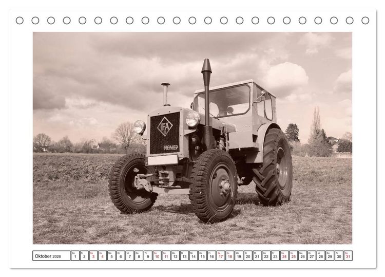 Produktbild: Von Lanz Bulldog bis Hanomag Traktor - Klassiker 1926 - 1975 (Tischkalender 2026 DIN A5 quer), CALVENDO Monatskalender
