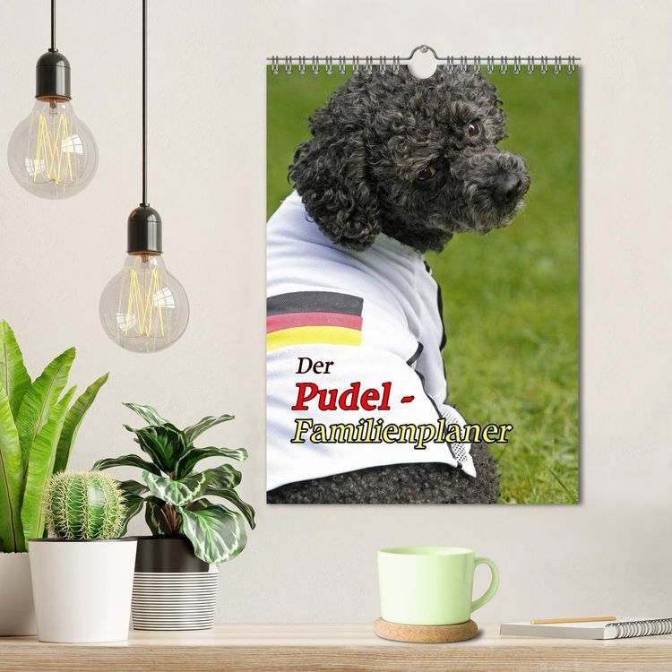 Produktbild: Der Pudel-Familienplaner (Wandkalender 2026 DIN A4 hoch), CALVENDO Monatskalender