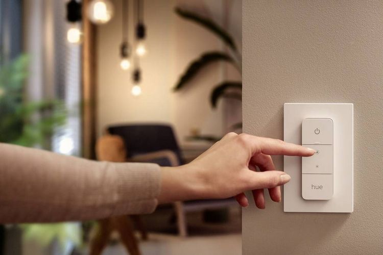 Produktbild: Philips Hue Deckenstrahler 8720169320055 Pillar GU10 Warmwei&szlig;, Neutralwei&szlig;, Tageslichtwei&szlig;