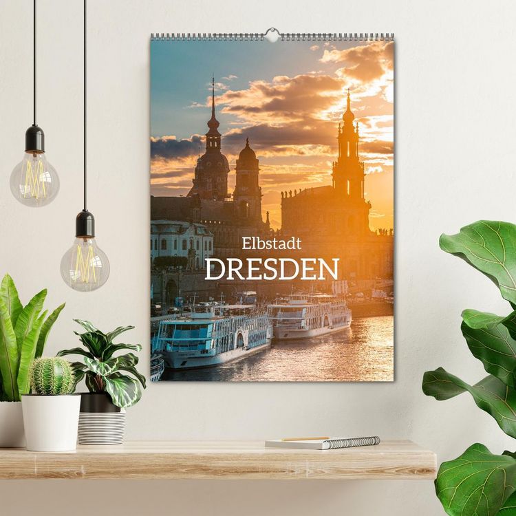 Produktbild: Elbstadt Dresden (Wandkalender 2026 DIN A2 hoch), CALVENDO Monatskalender