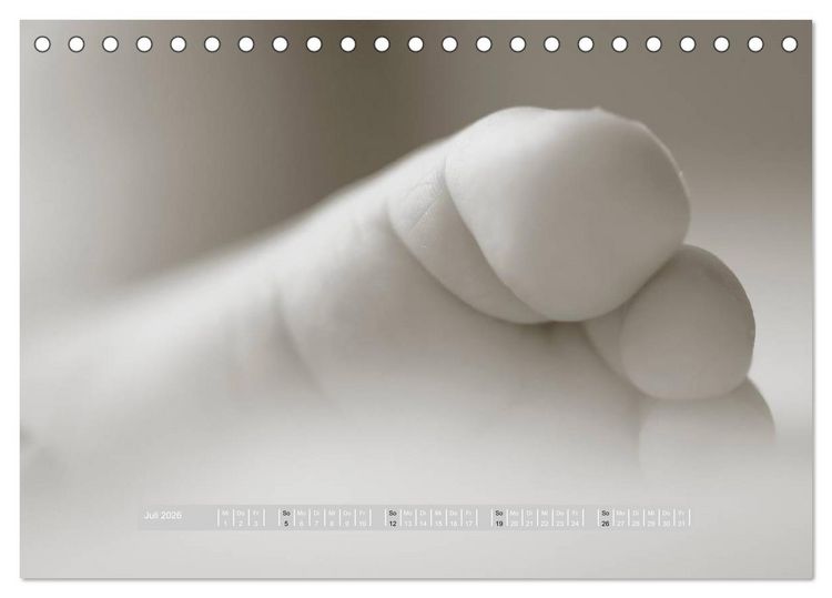 Produktbild: ...so winzig - Babykalender (Tischkalender 2026 DIN A5 quer), CALVENDO Monatskalender
