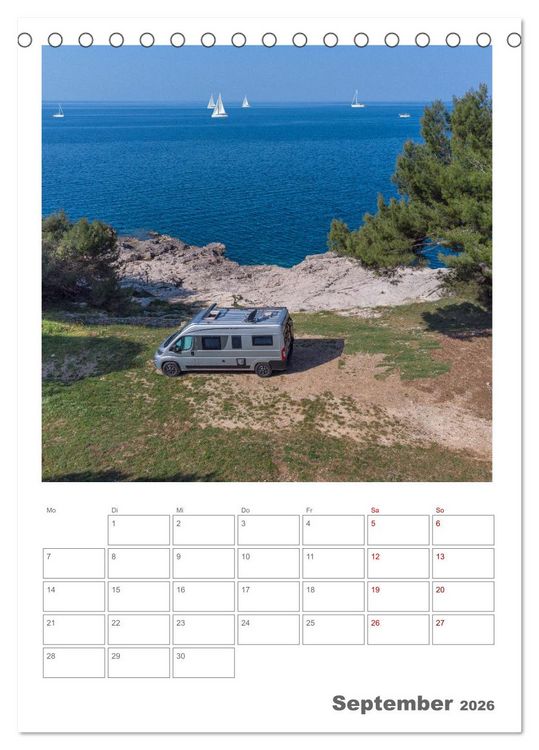 Produktbild: Camper Tr&auml;ume Urlaub auf vier R&auml;dern (Tischkalender 2026 DIN A5 hoch), CALVENDO Monatskalender