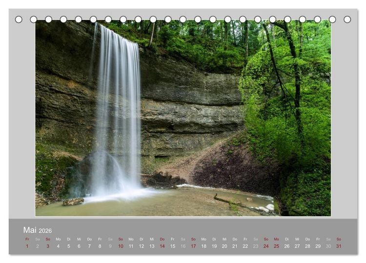 Produktbild: Schweiz - Impressionen der idyllischen Bergwelt im Laufe der Jahreszeiten (Tischkalender 2026 DIN A5 quer), CALVENDO Monatskalender
