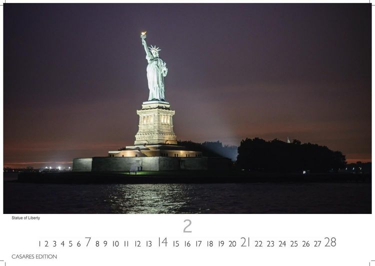 Produktbild: New York Kalender 2027 &ndash; Wandkalender | Fotokalender Nordamerika 24x35cm &ndash; Faszinierende Ansichten der Stadt, die niemals schl&auml;ft, als Geschenk oder Blickfang