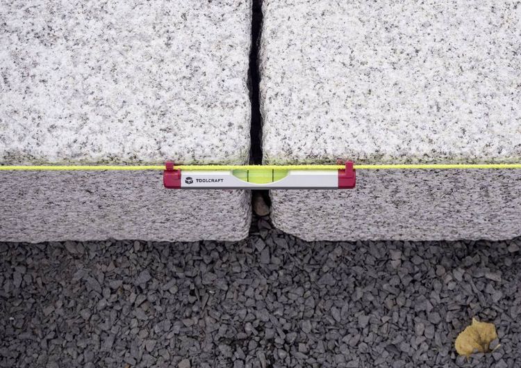 Produktbild: TOOLCRAFT TO-7084002 Schnur-Wasserwaage 100mm 1 mm/m