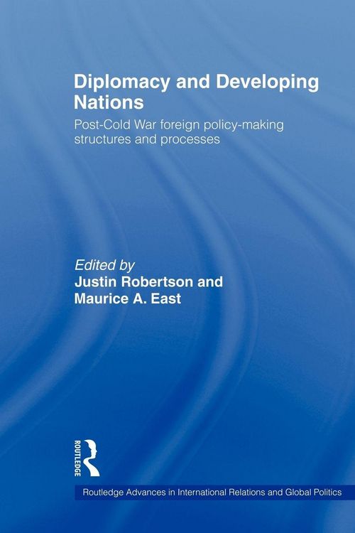 Produktbild: Diplomacy and Developing Nations