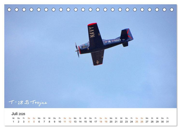 Produktbild: Die Faszination. Flugzeuge am Himmel (Tischkalender 2026 DIN A5 quer), CALVENDO Monatskalender