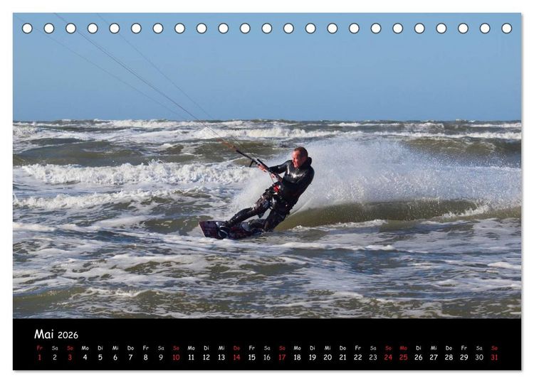 Produktbild: Kitesurfen &ndash; Faszination auf dem Wasser (Tischkalender 2026 DIN A5 quer), CALVENDO Monatskalender