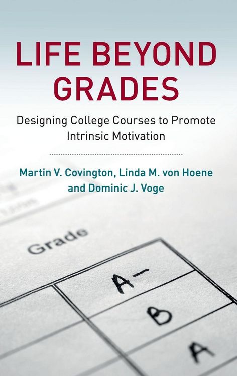 Produktbild: Life beyond Grades