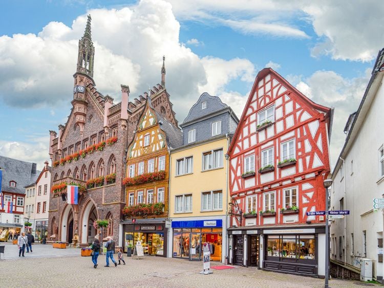 Produktbild: CALVENDO Puzzle Ein Motiv aus dem Kalender Montabaur Impressionen | 1000 Teile Lege-Gr&ouml;&szlig;e 64x48cm Foto-Puzzle f&uuml;r gl&uuml;ckliche Stunden