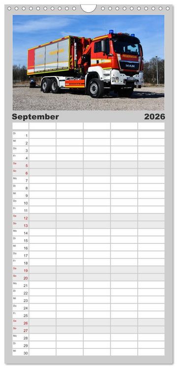 Produktbild: Familienplaner 2026 - Feuerwehrfahrzeuge mit 5 Spalten (Wandkalender, 21 x 45 cm) CALVENDO