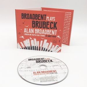 Produktbild: Broadbent Plays Brubeck