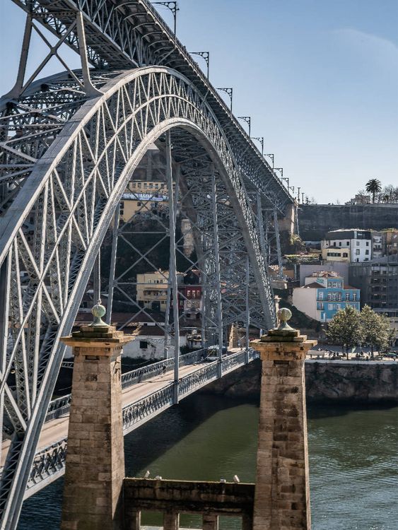 Produktbild: CALVENDO Puzzle Anblick vom Fu&szlig; der Ponte Luis I | 1000 Teile Lege-Gr&ouml;&szlig;e 64x48cm Foto-Puzzle f&uuml;r gl&uuml;ckliche Stunden