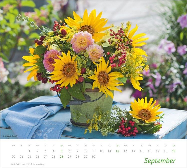 Produktbild: times&more Blumen Bildkalender 2027