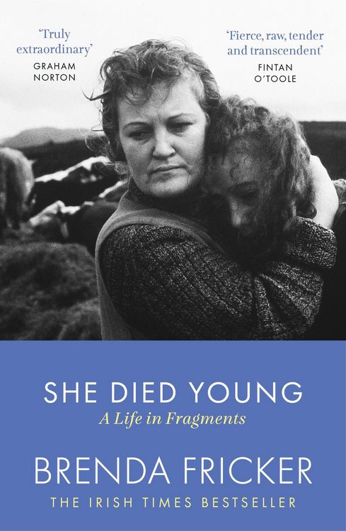 Produktbild: She Died Young
