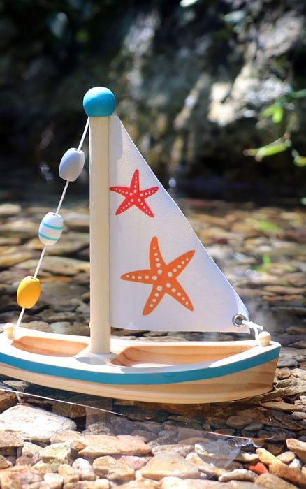 Produktbild: Wasserspielzeug Segelboot Seestern