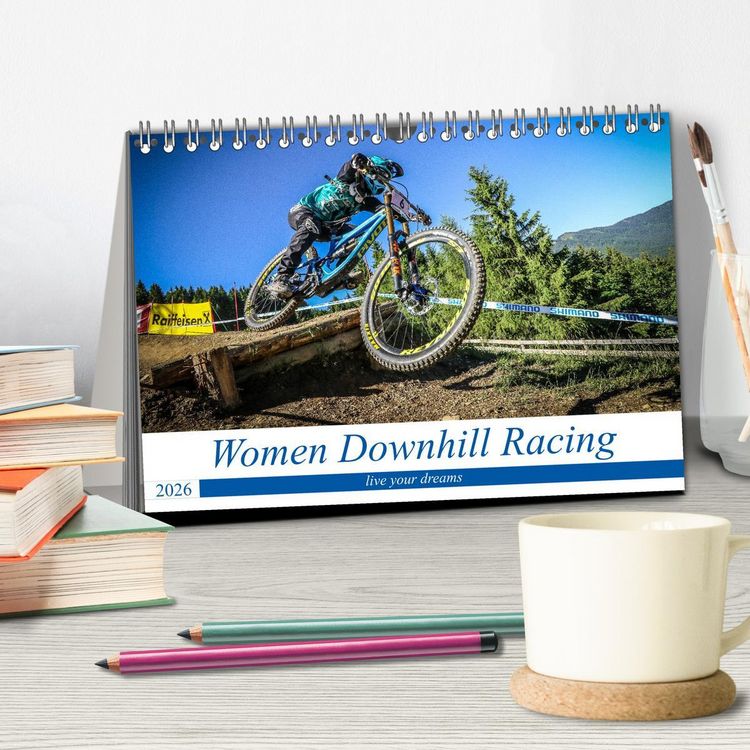 Produktbild: Women Downhill Racing (Tischkalender 2026 DIN A5 quer), CALVENDO Monatskalender