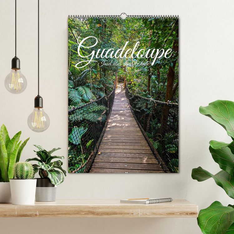 Produktbild: Guadeloupe, Insel &uuml;ber dem Winde (Wandkalender 2026 DIN A2 hoch), CALVENDO Monatskalender