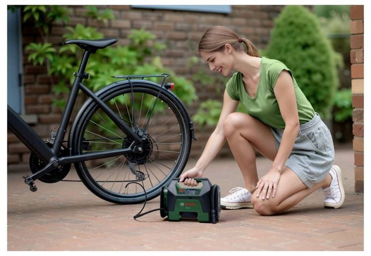 Produktbild: Bosch Home and Garden Akku-Kompressor PAO 18V