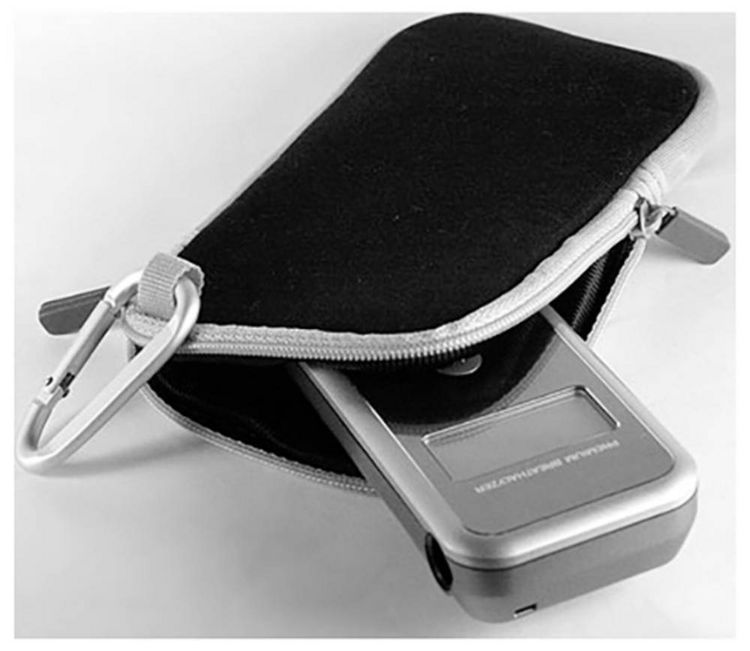 Produktbild: ACE AL7000 Alkoholtester Silber 0 bis 4 &permil; auswechselbarer Sensor, inkl. Display