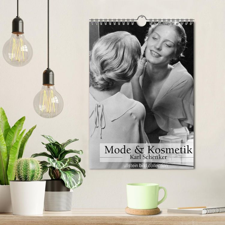 Produktbild: Mode und Kosmetik - Karl Schenker (Wandkalender 2026 DIN A4 hoch), CALVENDO Monatskalender