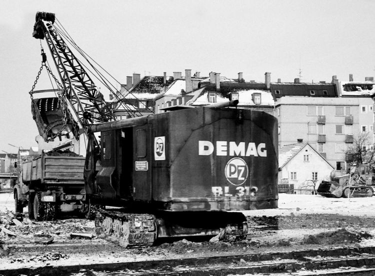 Produktbild: Jahrbuch Baumaschinen 2023