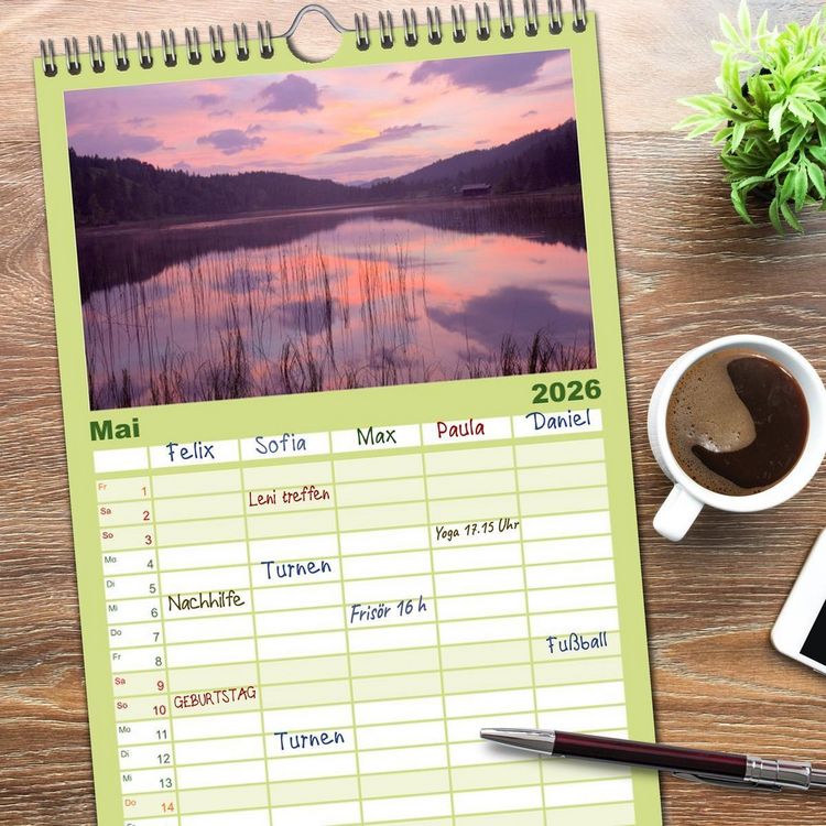 Produktbild: Familienplaner 2026 - MITTENWALD Eine Perle im Oberen Isartal mit 5 Spalten (Wandkalender, 21 x 45 cm) CALVENDO