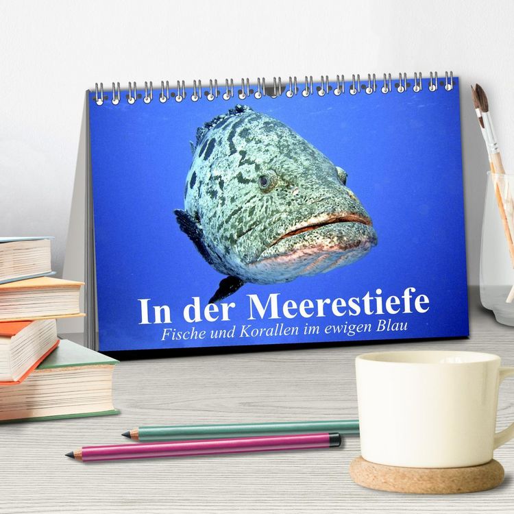 Produktbild: In der Meerestiefe. Fische und Korallen im ewigen Blau (Tischkalender 2026 DIN A5 quer), CALVENDO Monatskalender