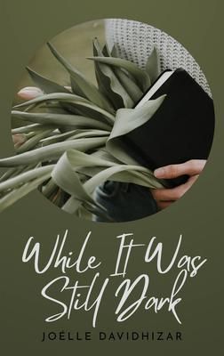 Produktbild: While It Was Still Dark