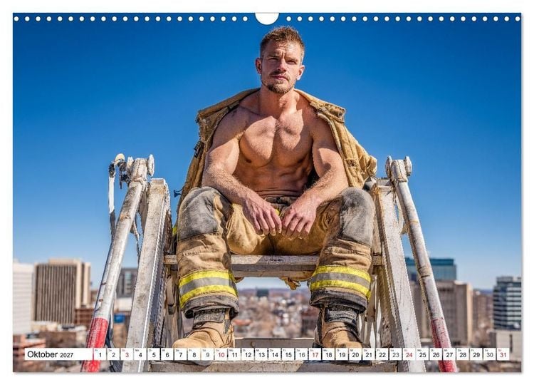 Produktbild: Feuerwehrm&auml;nner - Sexy K&ouml;rper und hei&szlig;e Flammen (Wandkalender 2027 DIN A3 quer), CALVENDO Monatskalender