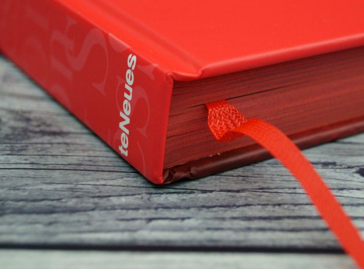 Produktbild: The Red Book