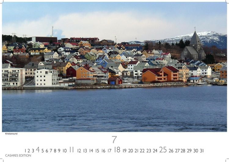 Produktbild: Hurtigruten Kalender 2027 &ndash; Wandkalender | Fotokalender Nordeuropa 24x35cm - Atemberaubende Natur- und Meereswelten, Abenteuer & Naturerlebnis &ndash; Perfektes Geschenk