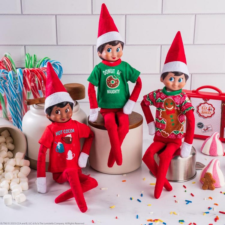 Produktbild: The Elf on the Shelf&reg; Claus Couture&reg; Feiertags-Shirts - 3er Set