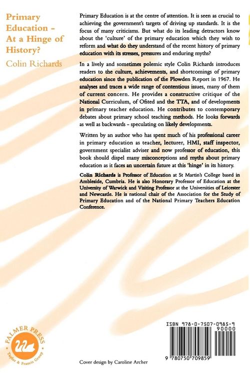 Produktbild: Primary Education at a Hinge of History