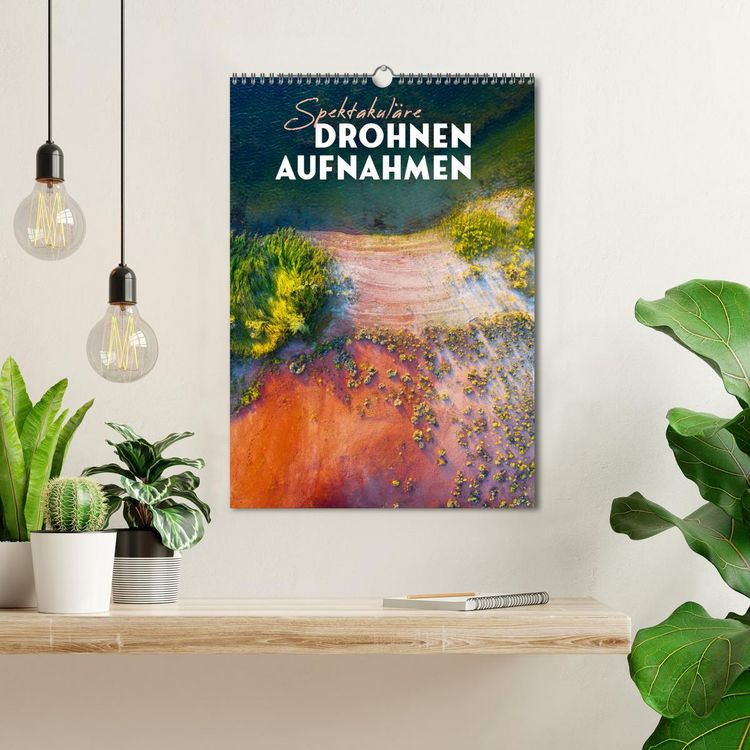 Produktbild: Spektakul&auml;re Drohnenaufnahmen (Wandkalender 2026 DIN A3 hoch), CALVENDO Monatskalender
