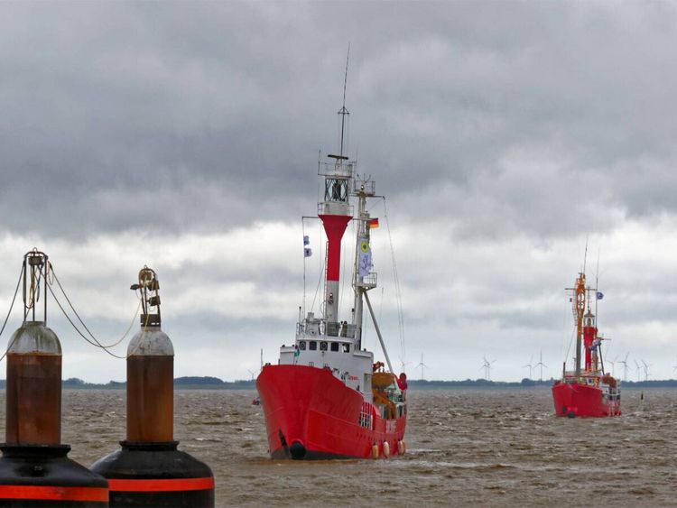 Produktbild: CALVENDO Puzzle Feuerschiff Borkum Riff und Elbe 1 auf dem Dollart | 1000 Teile Lege-Gr&ouml;&szlig;e 64x48cm Foto-Puzzle f&uuml;r gl&uuml;ckliche Stunden