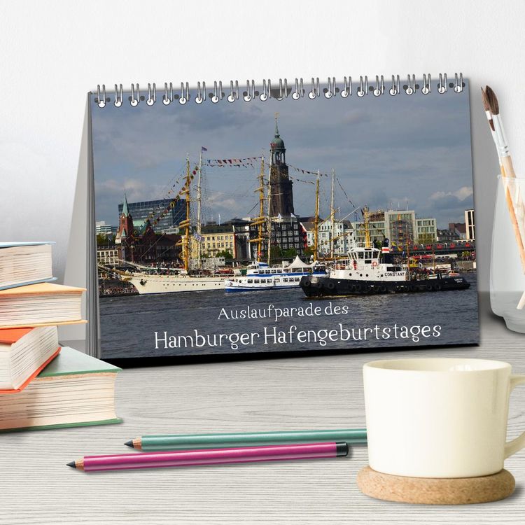 Produktbild: Auslaufparade des Hamburger Hafengeburtstages (Tischkalender 2026 DIN A5 quer), CALVENDO Monatskalender