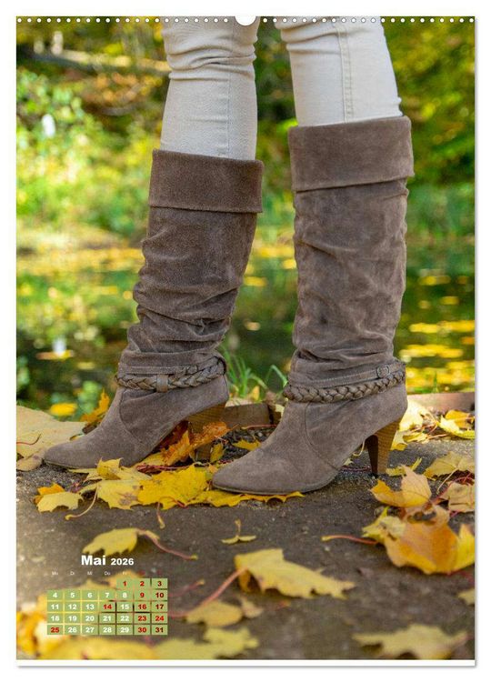 Produktbild: Stiefel und High Heels im Herbst (Wandkalender 2026 DIN A2 hoch), CALVENDO Monatskalender