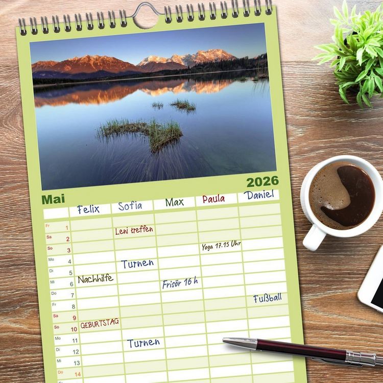 Produktbild: Familienplaner 2026 - Geheimnisvolle Alpen mit 5 Spalten (Wandkalender, 21 x 45 cm) CALVENDO