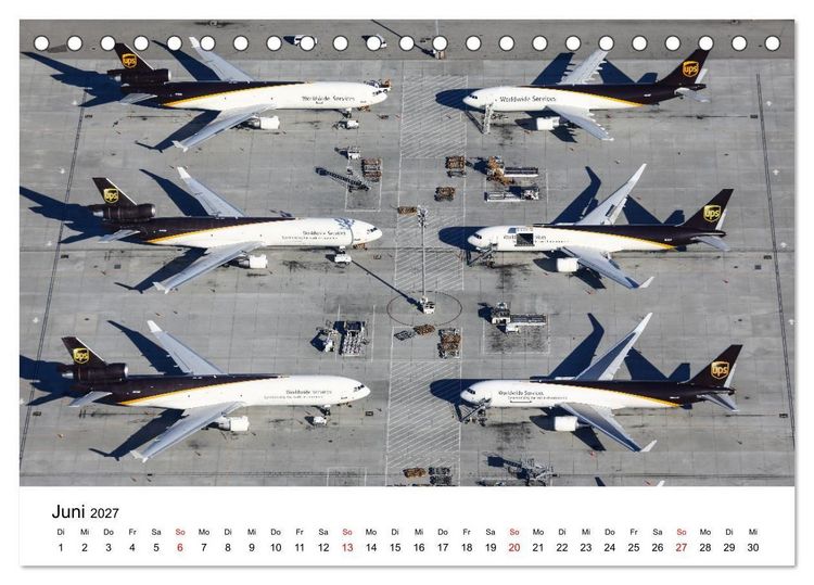 Produktbild: From Above - Die etwas andere Perspektive auf Flugzeuge (Tischkalender 2027 DIN A5 quer), CALVENDO Monatskalender
