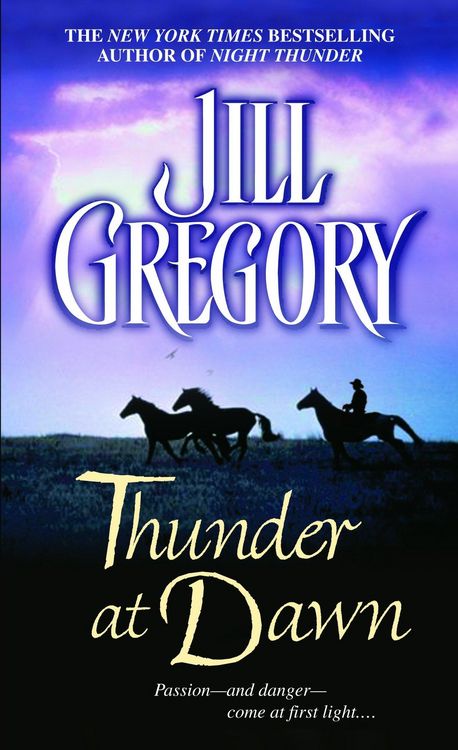 Produktbild: Thunder at Dawn