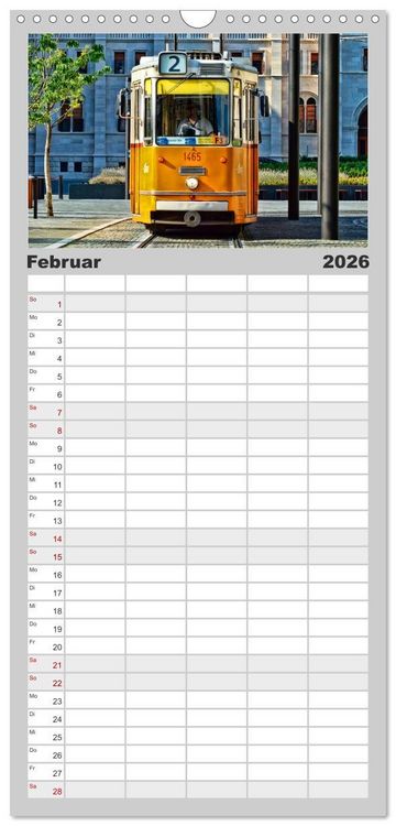 Produktbild: Familienplaner 2026 - Durch die Welt mit der Stra&szlig;enbahn mit 5 Spalten (Wandkalender, 21 x 45 cm) CALVENDO