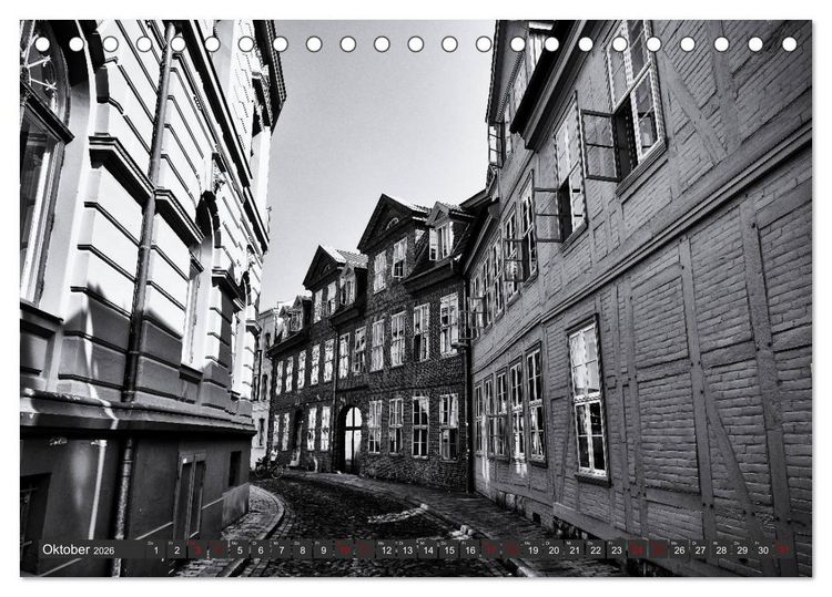 Produktbild: Ein Blick auf Schwerin (Tischkalender 2026 DIN A5 quer), CALVENDO Monatskalender