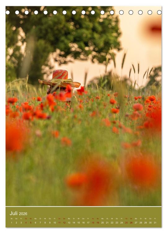 Produktbild: Mohnblumen - kraftvoll und zart (Tischkalender 2026 DIN A5 hoch), CALVENDO Monatskalender