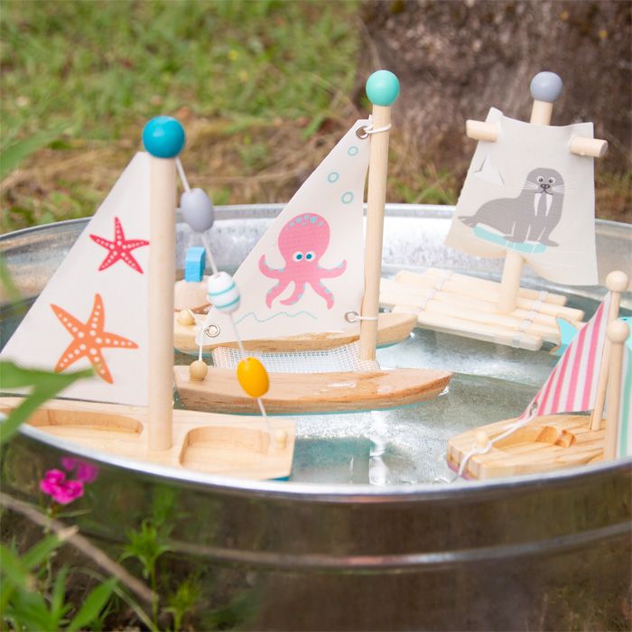 Produktbild: Wasserspielzeug Segelboot Seestern