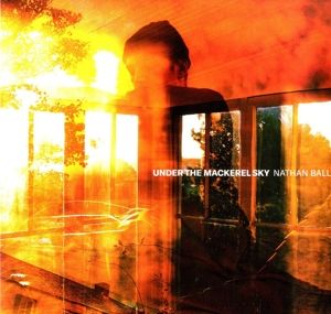 Produktbild: Under The Mackerel Sky