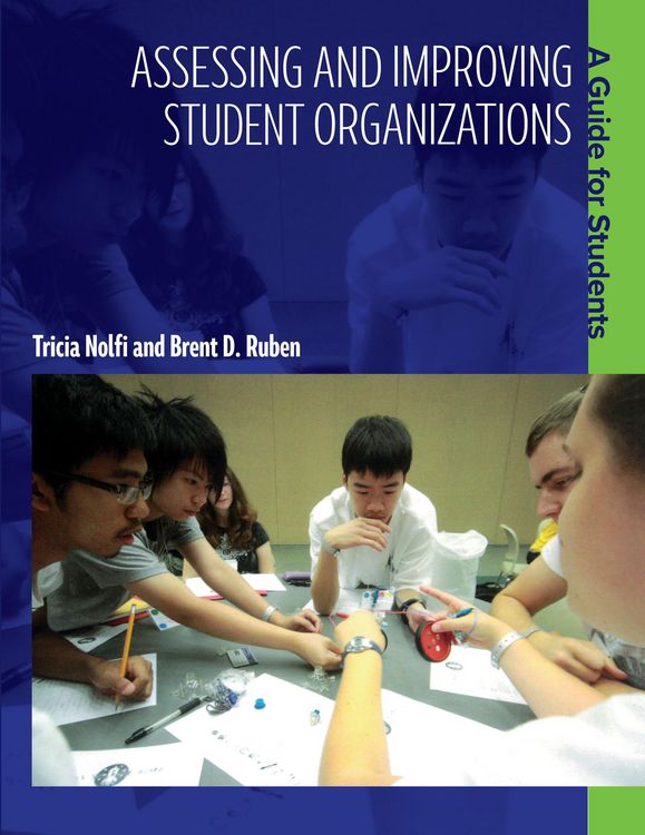 Produktbild: Assessing and Improving Student Organizations