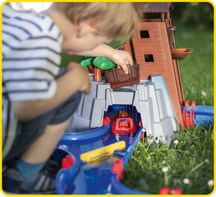 Produktbild: AquaPlay 1547 - Wasserbahn Adventure Land mit Berg, Turm und Stausee, Spieleset inkl. 2 Tierfiguren, Motorboot und Speedboot